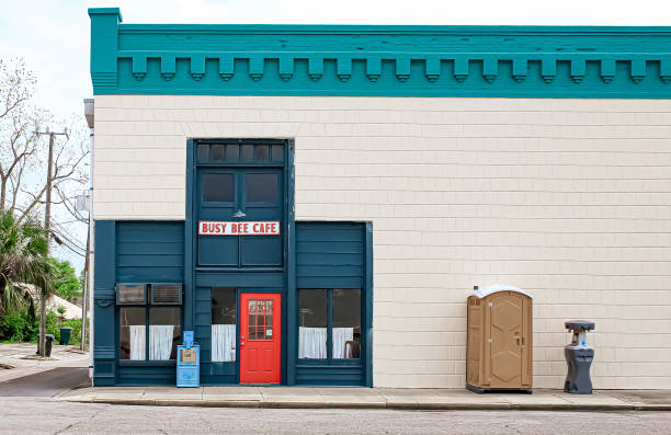 Best Luxury portable toilet rental  in Maugansville, MD